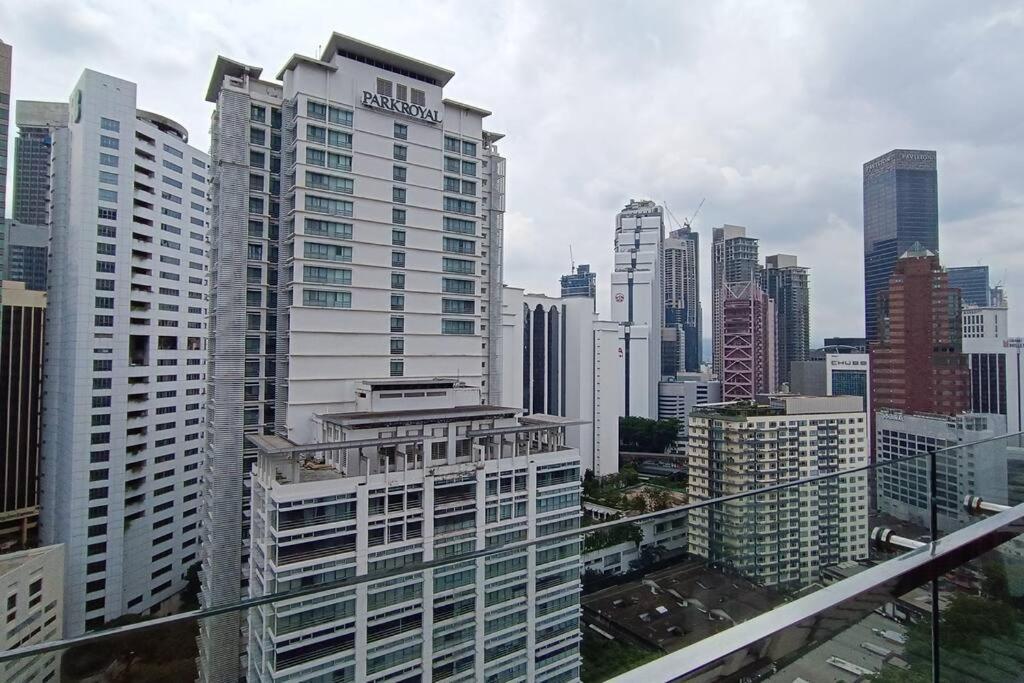 A05 Bukit Ceylon Kl Tower View Balcony Apartment Kuala Lumpur Exteriér fotografie